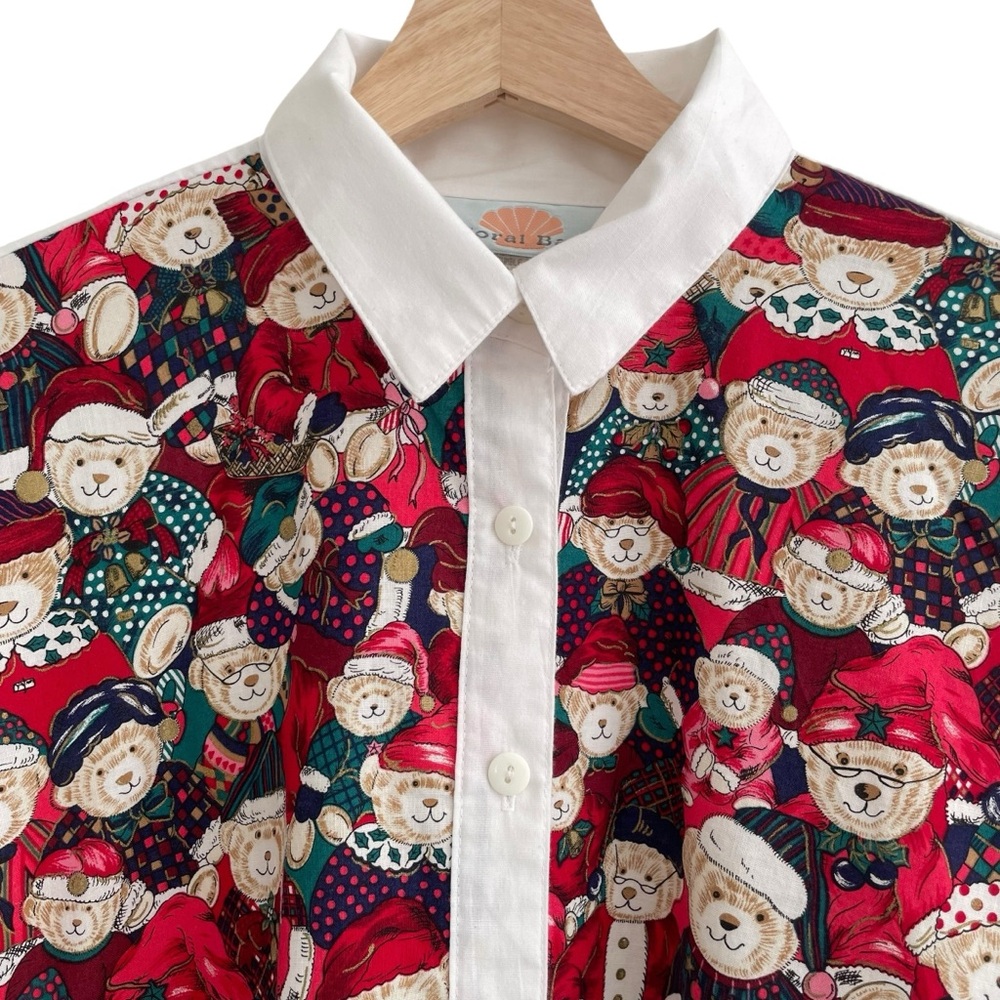 Vintage Christmas Bear Women’s Shirt Y2K 80s 90s Grandma Novelty Cottagecore